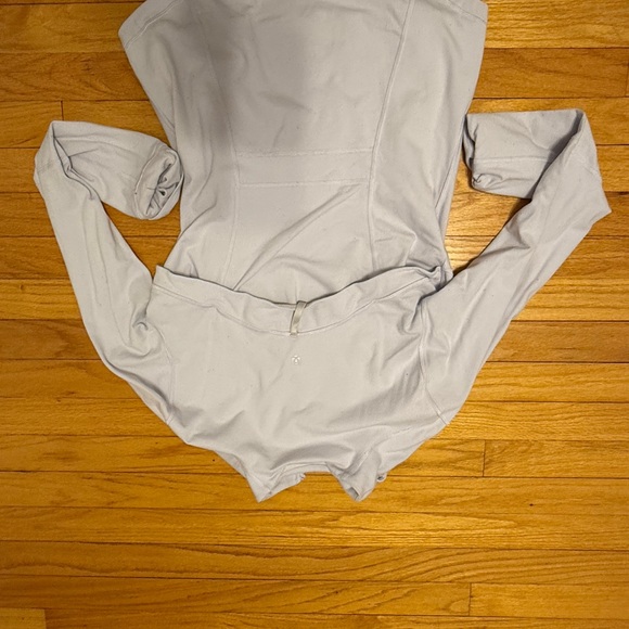 Lululemon Athletica Light Gray Ski Jacket - Picture 2 of 2